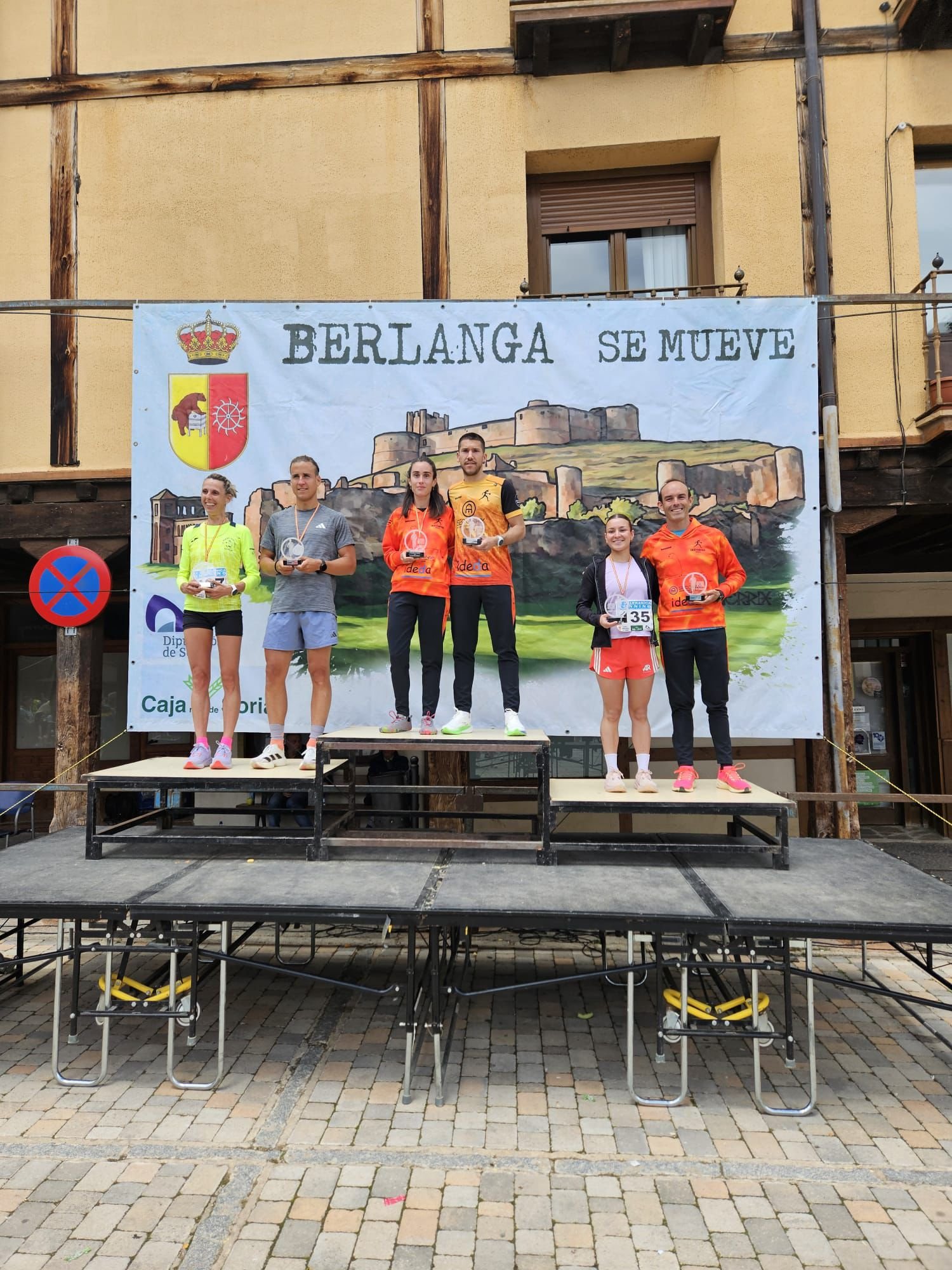 Podios del 10K de la carrera Berlanga se mueve 2026 con corredores del Team Running Destroyer